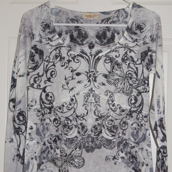 ONE WORLD Tops - NWOT One World Women M Butterfly Studded Blouse, Long Sleeve